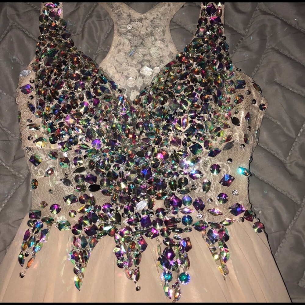 Prom/Formal Event Dress ONLY WORN ONCE!! size 0-2